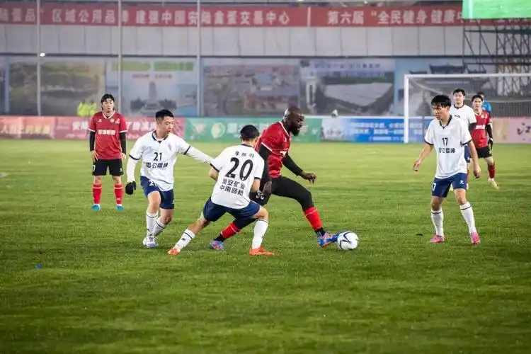 国产又白又嫩又爽又黄